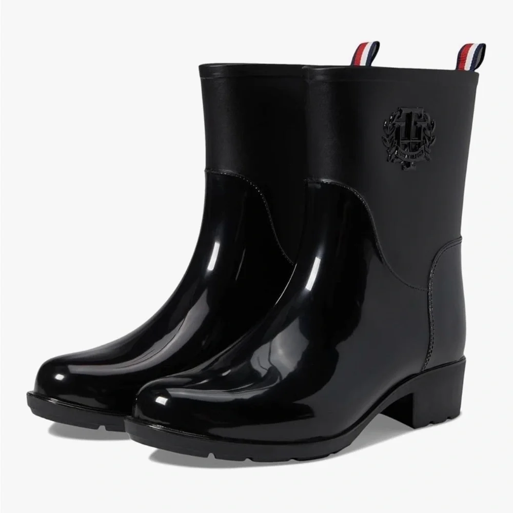New Tommy Hilfiger Women's Kraig Rain Narrow Boots size 8